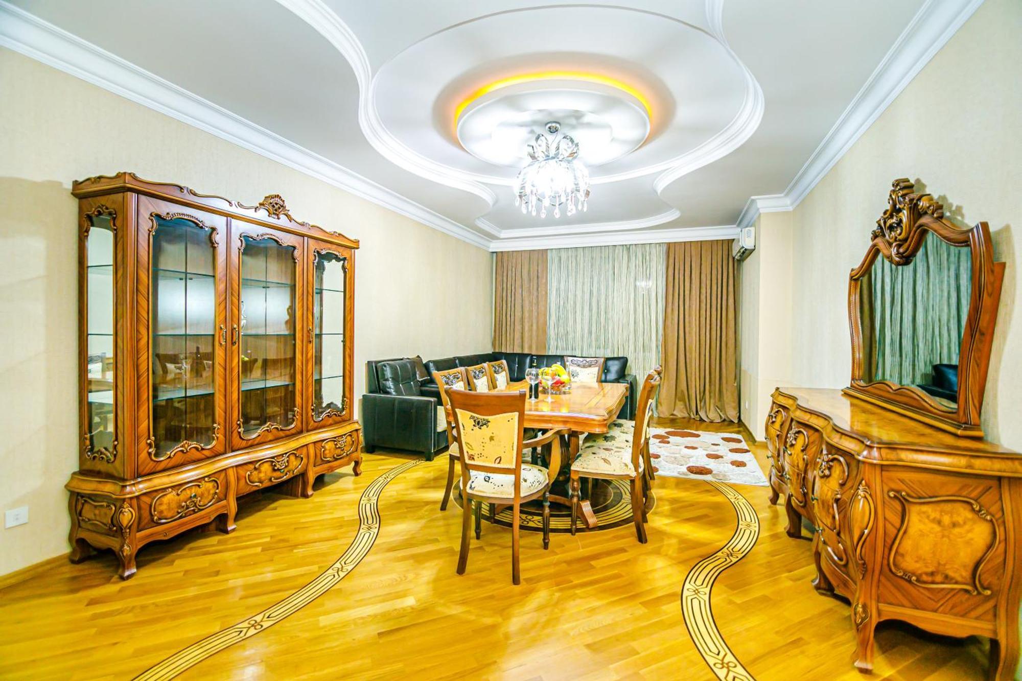 Nizami Apartment By Baku Housing מראה חיצוני תמונה